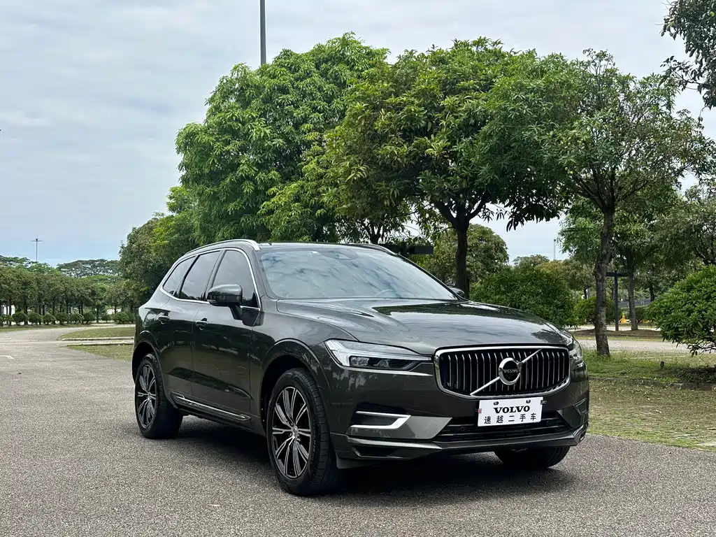 Volvo XC60 2021 — фото 3