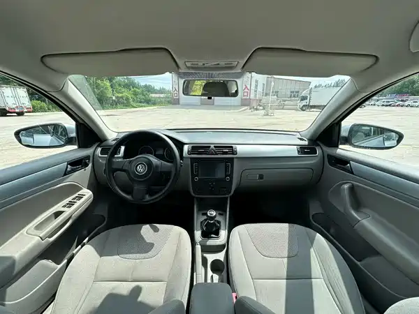 Volkswagen Bora 2012