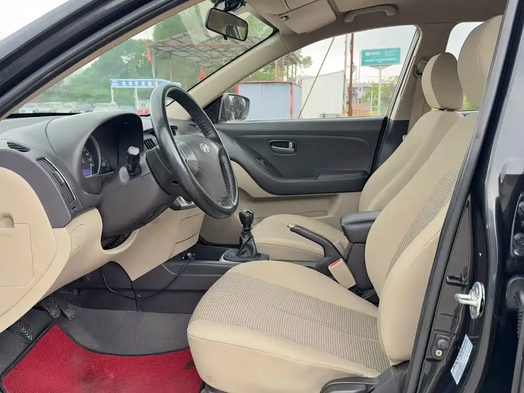 Hyundai Elantra 2014