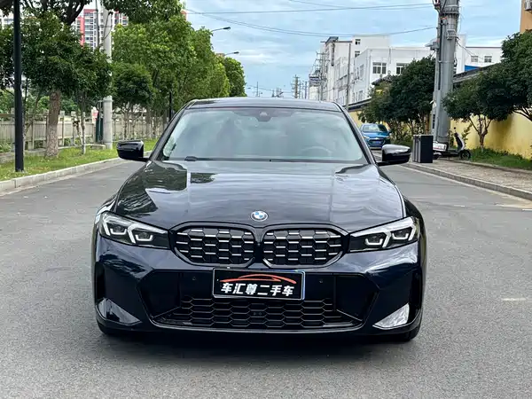 BMW 3 Series 2023