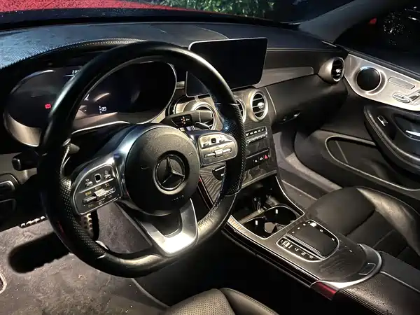 Mercedes-Benz C-Class 2021