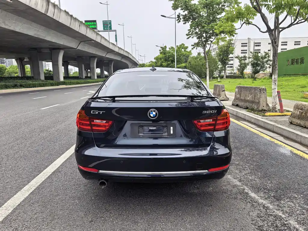BMW 3 Series GT 2016 — фото 18