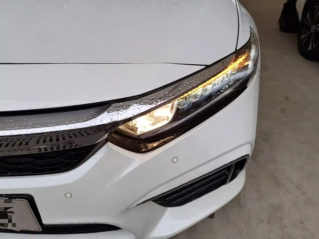 Honda Inspire 2021 — фото 18