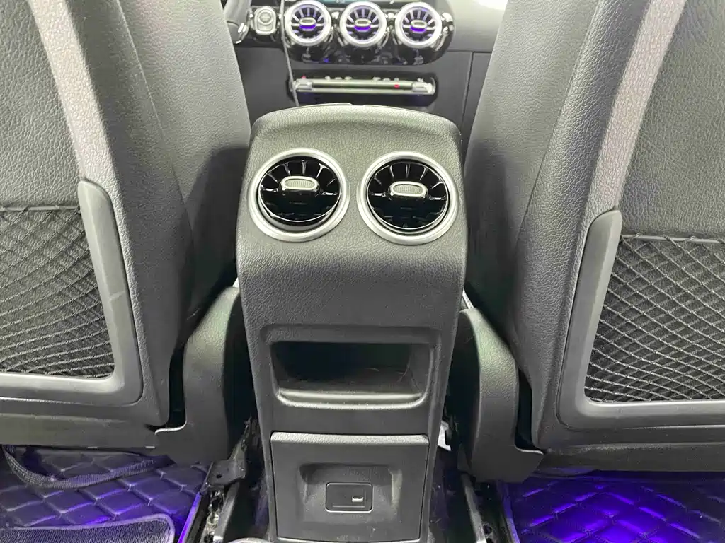 Mercedes-Benz GLA 2022 — фото 8