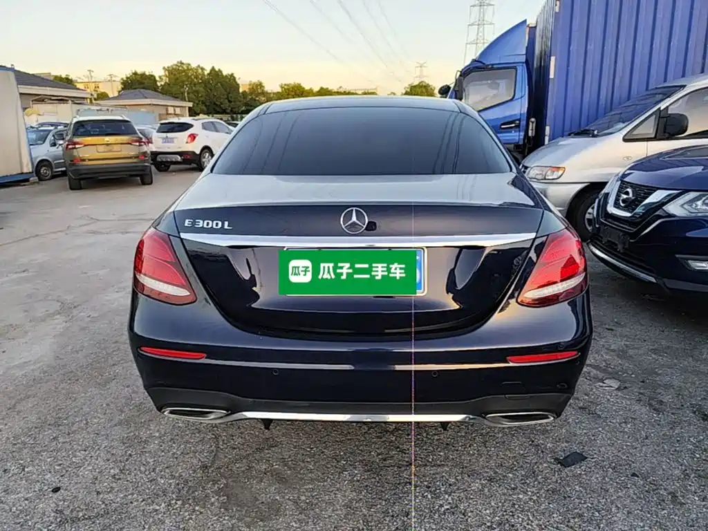 Mercedes-Benz E-Class 2017