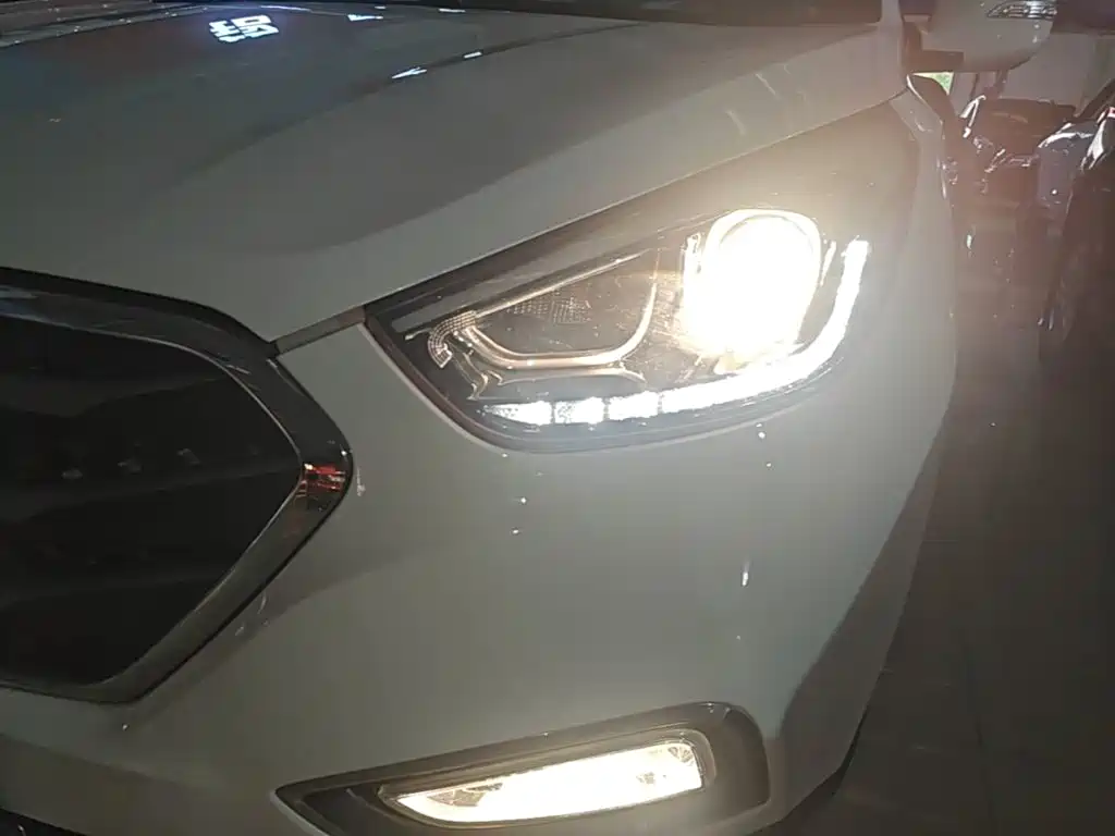 Hyundai ix35 2017 — фото 24