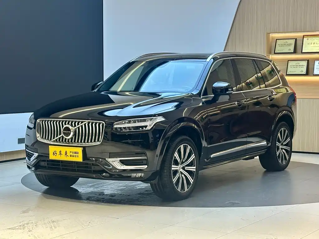 Volvo XC90 2021 — фото 1