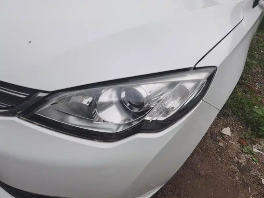 Roewe 360 2016