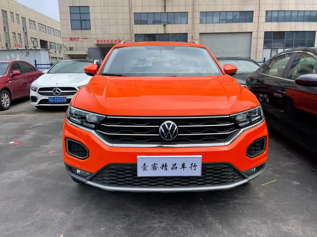 Volkswagen T-Roc 2021 — фото 2