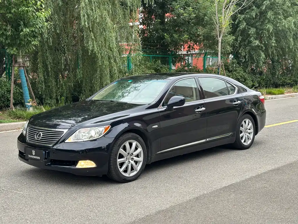 Lexus LS 2008