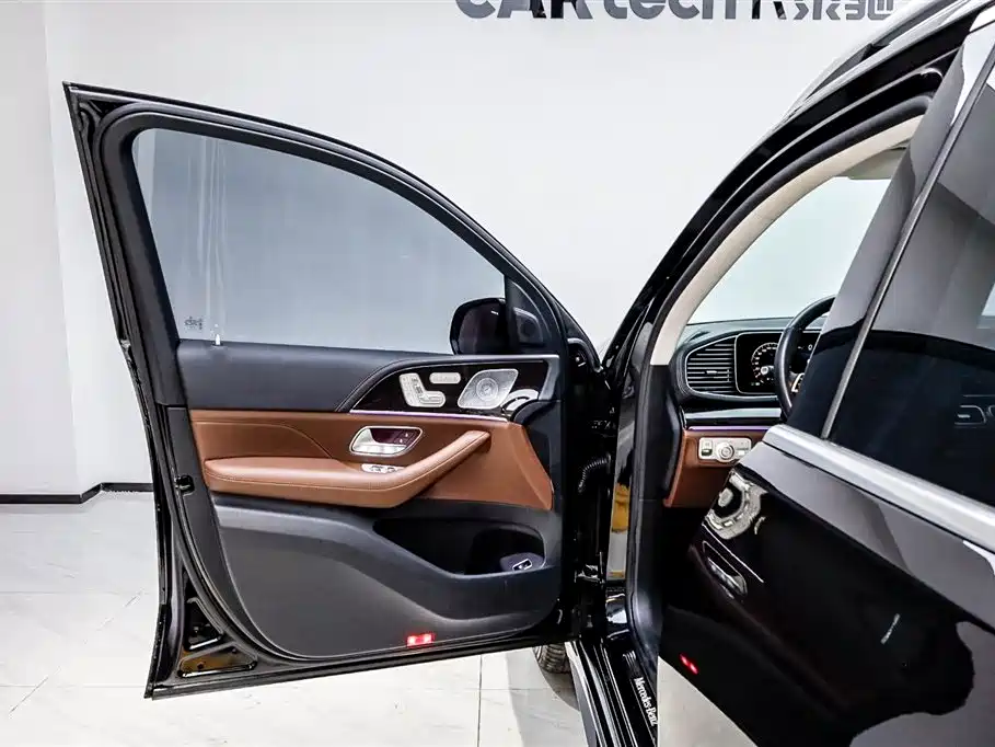 Mercedes-Benz GLE 2023 — фото 7