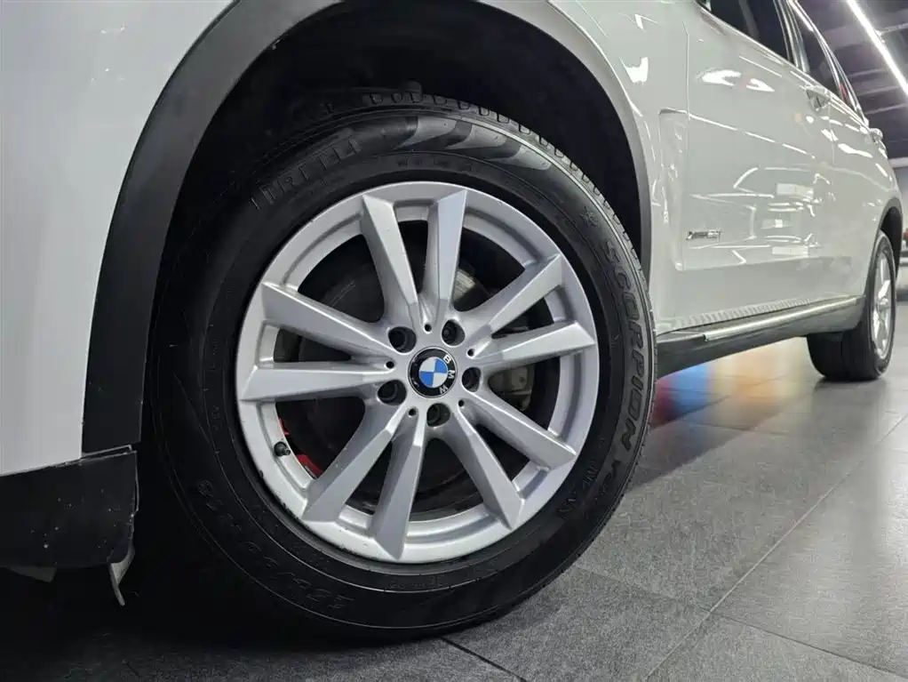 BMW X5 2016 — фото 17
