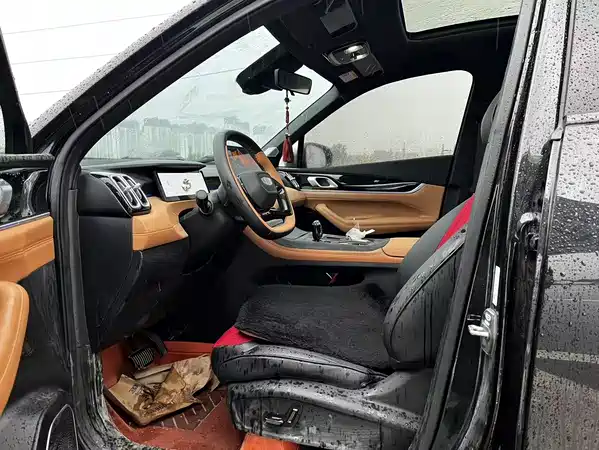 Geely Boyue L 2026