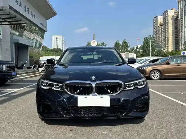 BMW 3 Series 2021