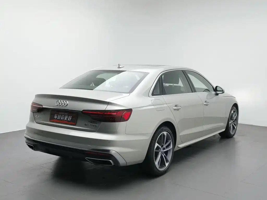 Audi A4L 2021 — фото 2