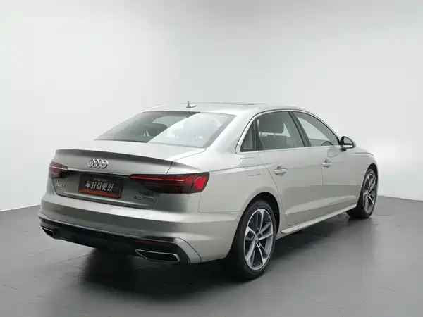 Audi A4L 2021