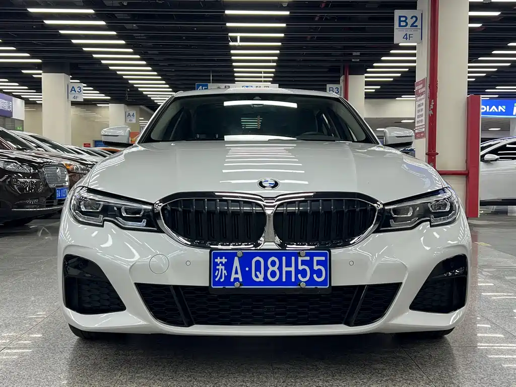 BMW 3 Series 2022 — фото 17