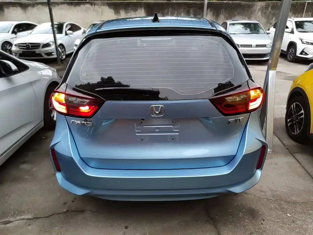 Honda Fit 2023 — фото 6