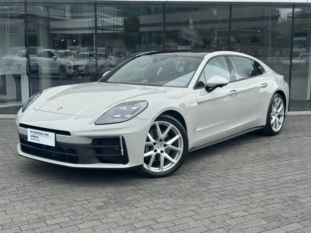 Porsche Panamera 2025 — фото 1