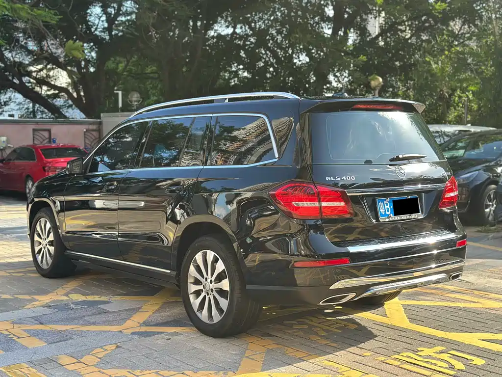 Mercedes-Benz GLS 2017 — фото 27