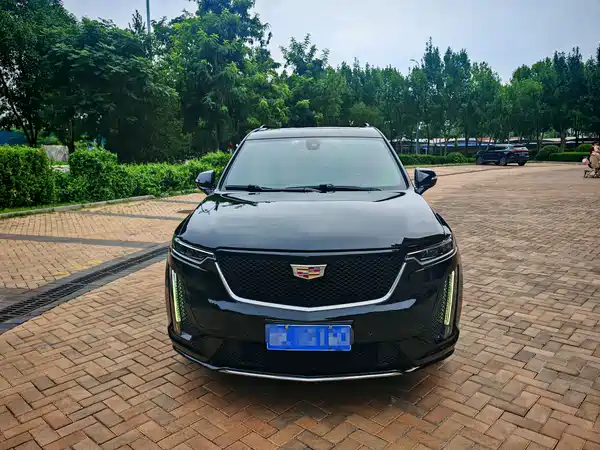 Cadillac XT6 2021