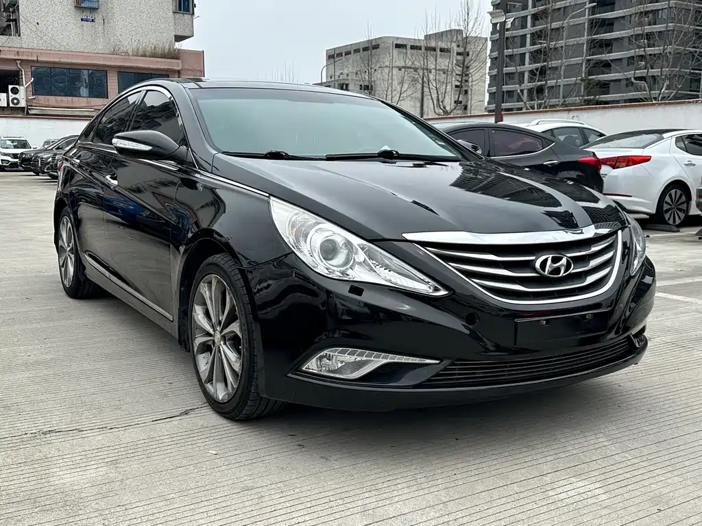Hyundai Sonata 2014 — фото 3