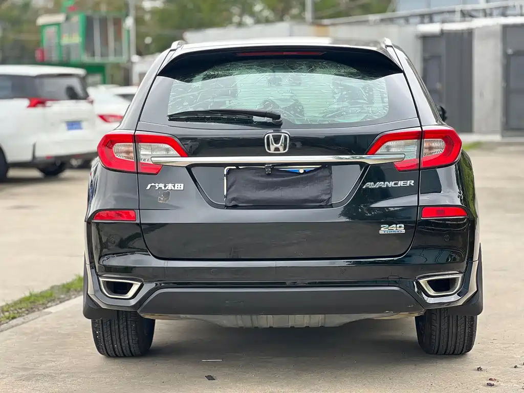 Honda Avancier 2018 — фото 9