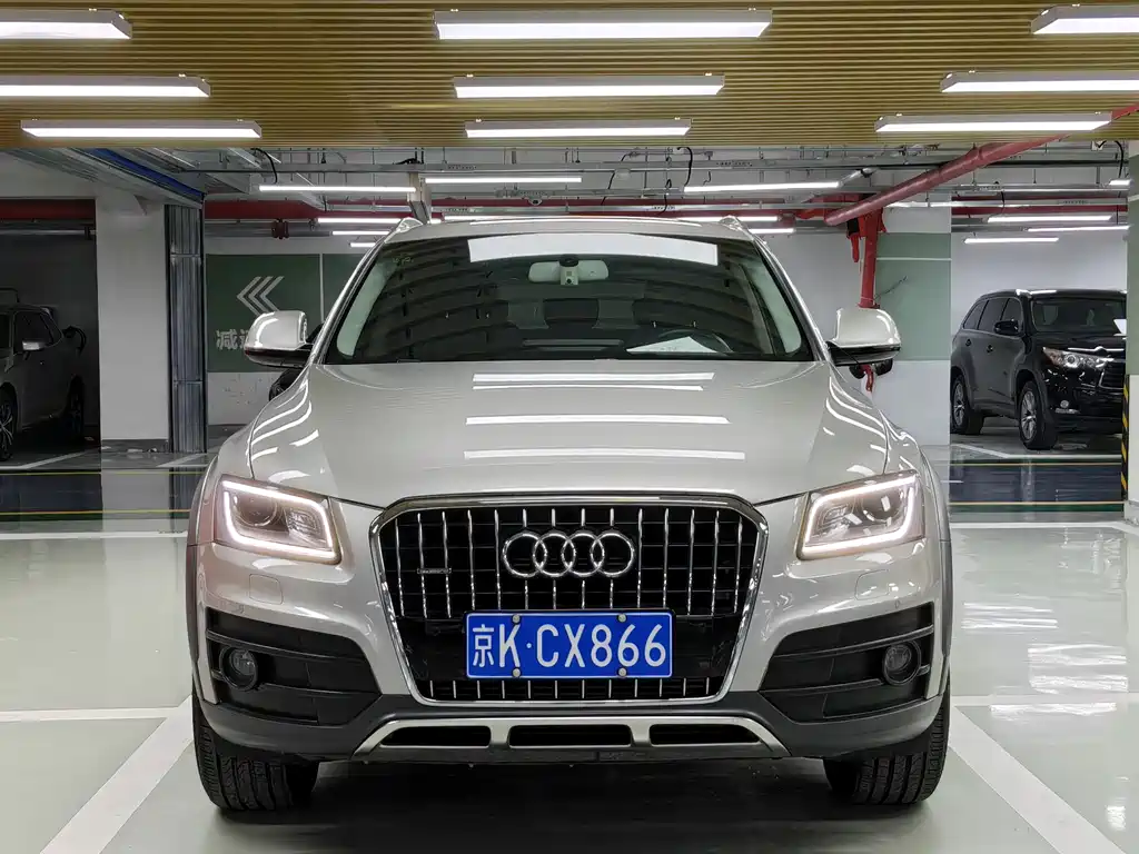 Audi Q5 2018 — фото 2