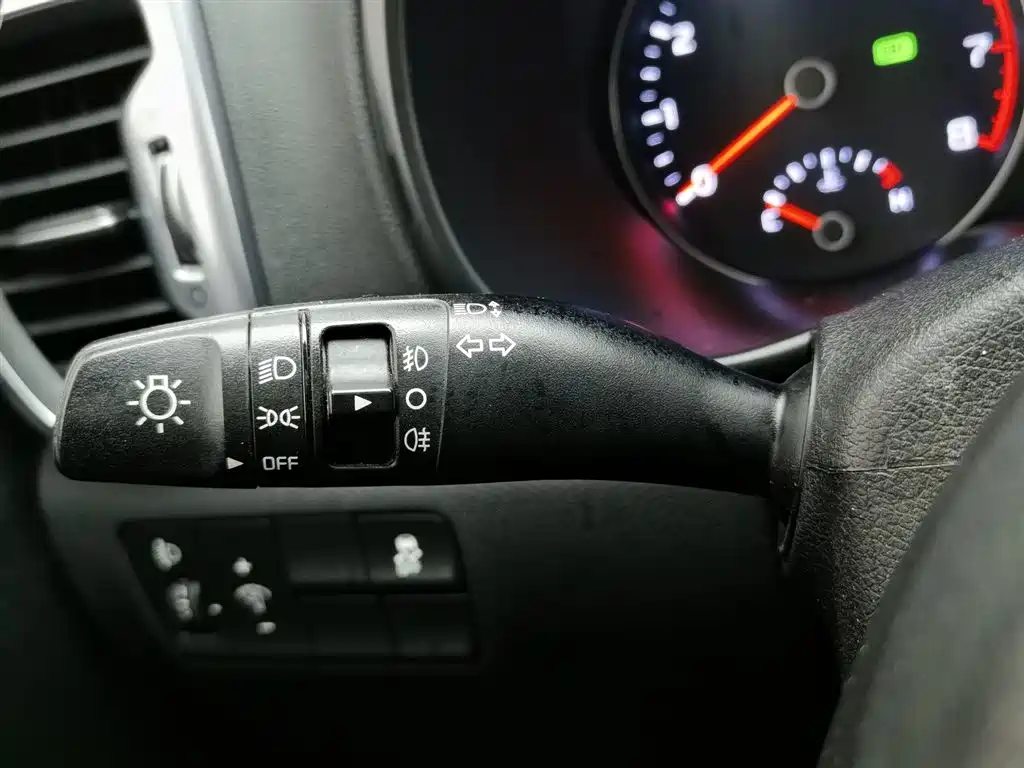 Kia KX5 2017 — фото 21