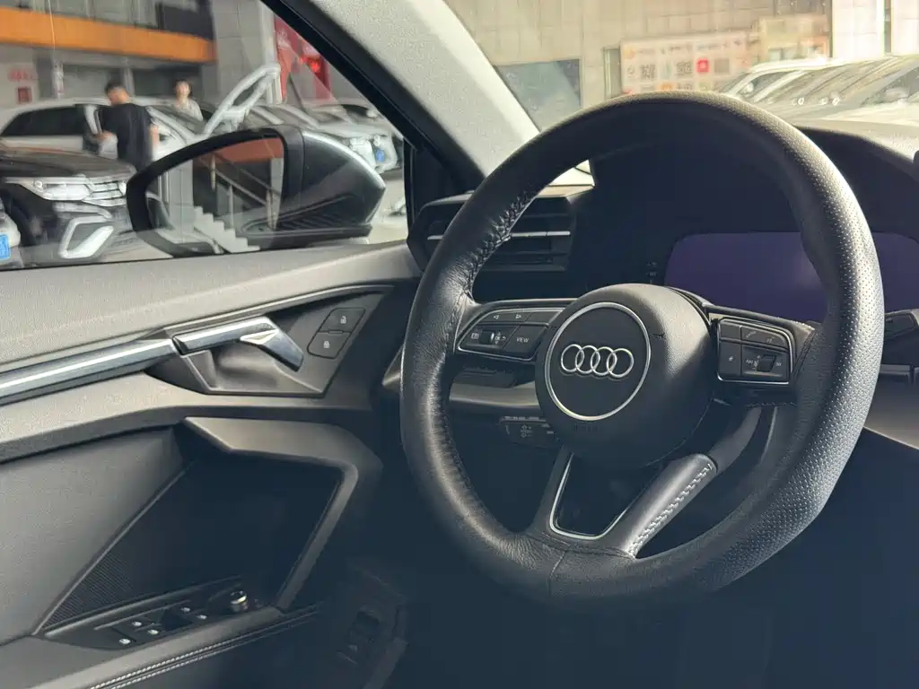Audi A3 2022 — фото 13