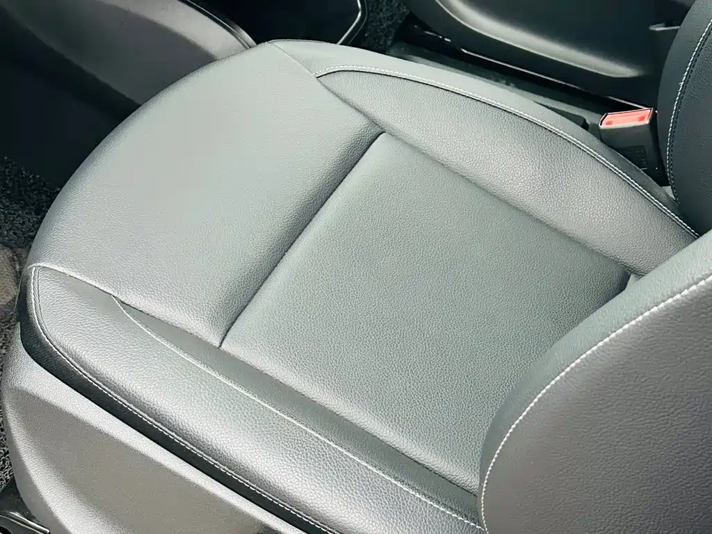 Mercedes-Benz Vito 2023 — фото 10