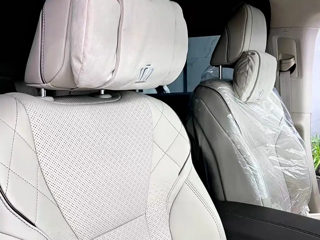 Toyota Vellfire — фото 17