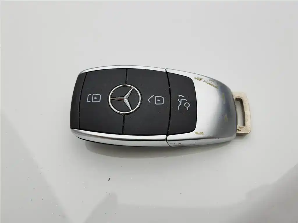 Mercedes-Benz C-Class 2021 — фото 19