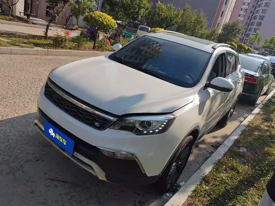 Leopaard CS10 2018