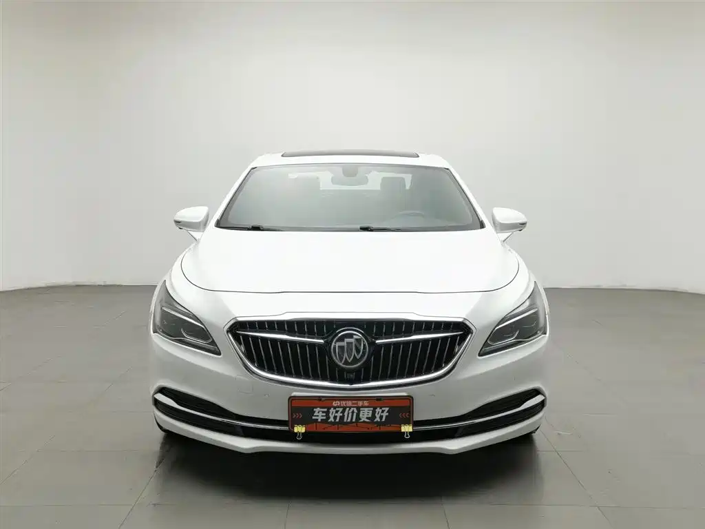 Buick LaCrosse 2018 — фото 3