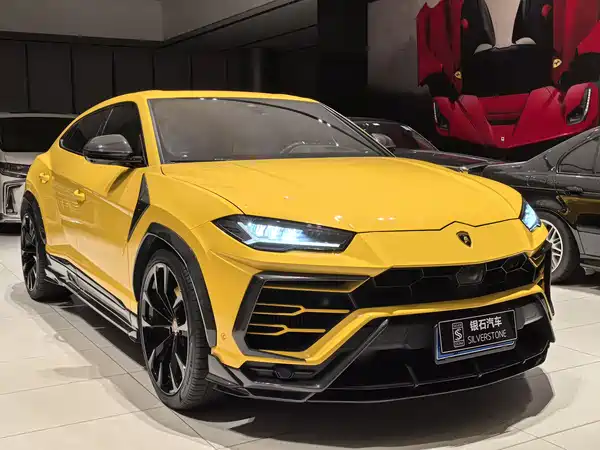 Lamborghini Urus 2023