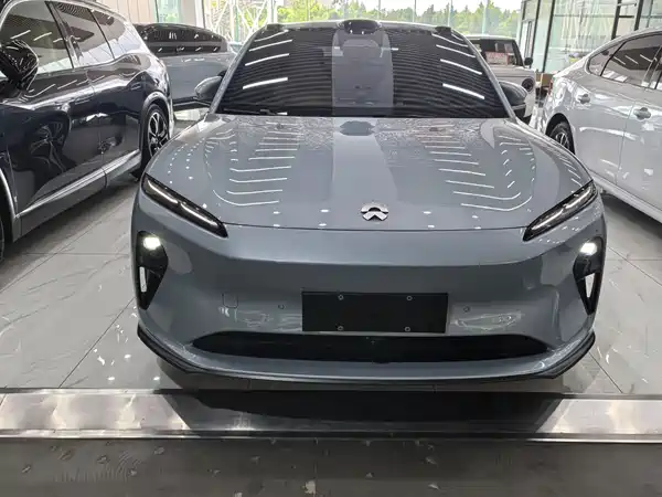 NIO ET5 2024