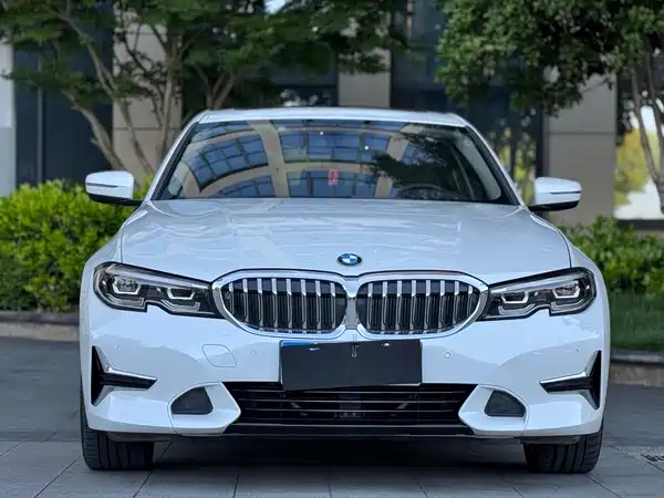 BMW 3 Series 2020