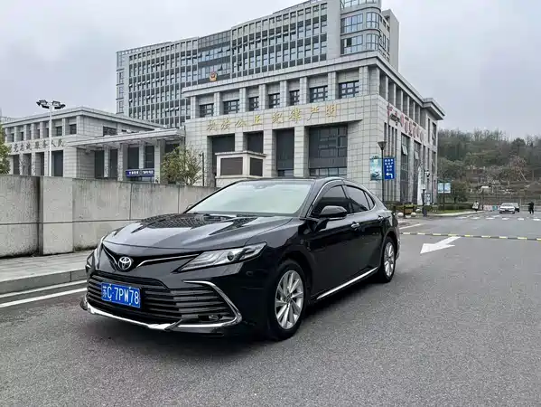 Toyota Camry 2023