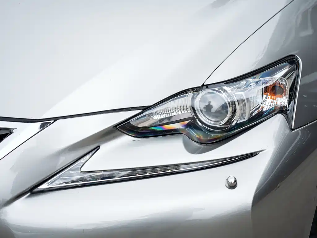 Lexus IS 2016 — фото 5