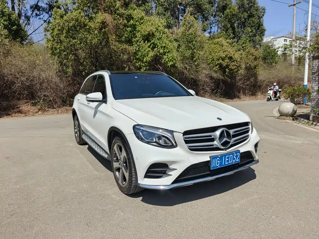 Mercedes-Benz GLC 2017 — фото 1