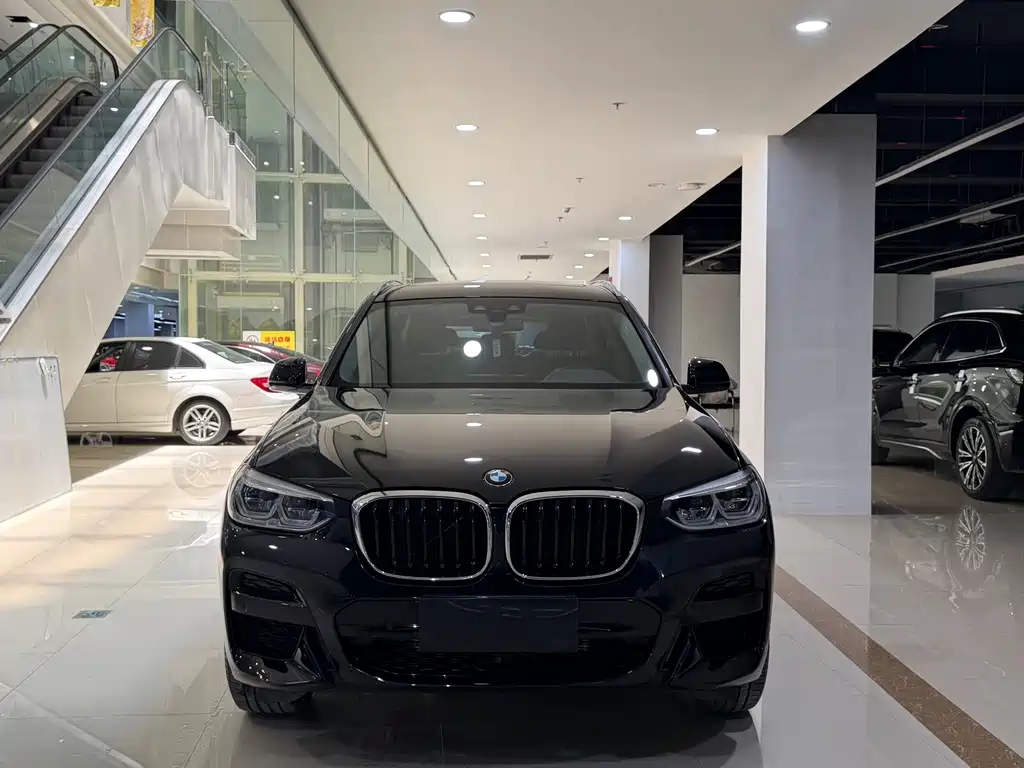 BMW X3 2020 — фото 2