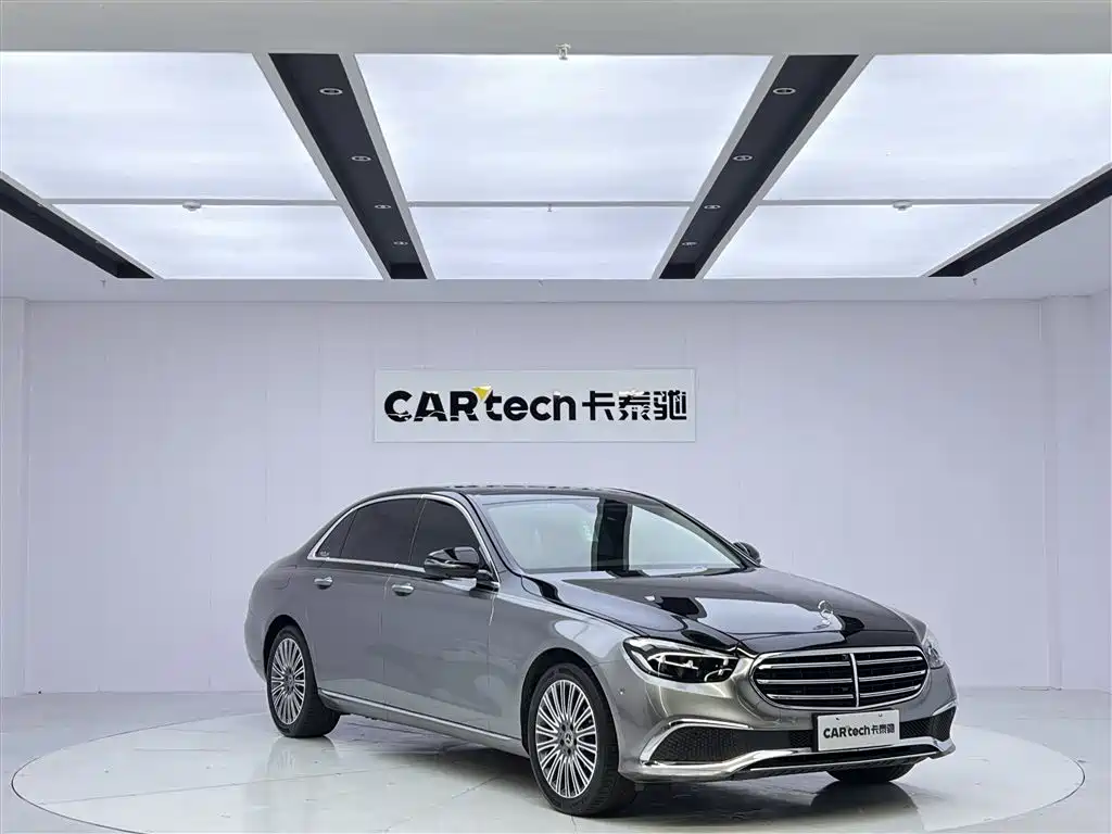 Mercedes-Benz E-Class 2023 — фото 2