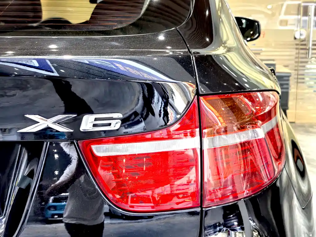 BMW X6 2011 — фото 14