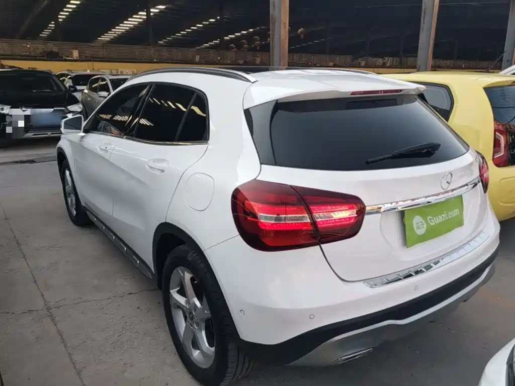 Mercedes-Benz GLA 2018 — фото 5