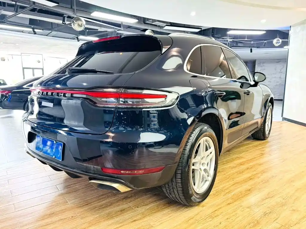 Porsche Macan 2021 — фото 5