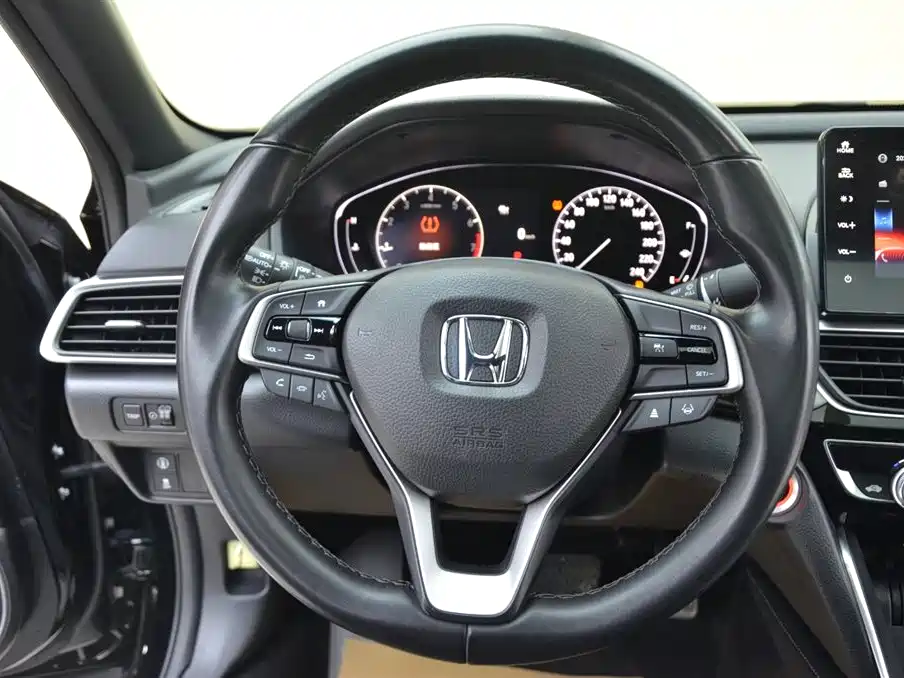 Honda Inspire 2023 — фото 10