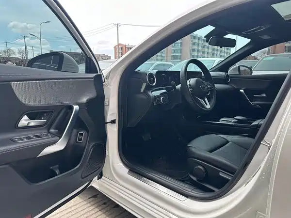 Mercedes-Benz A-Class 2022