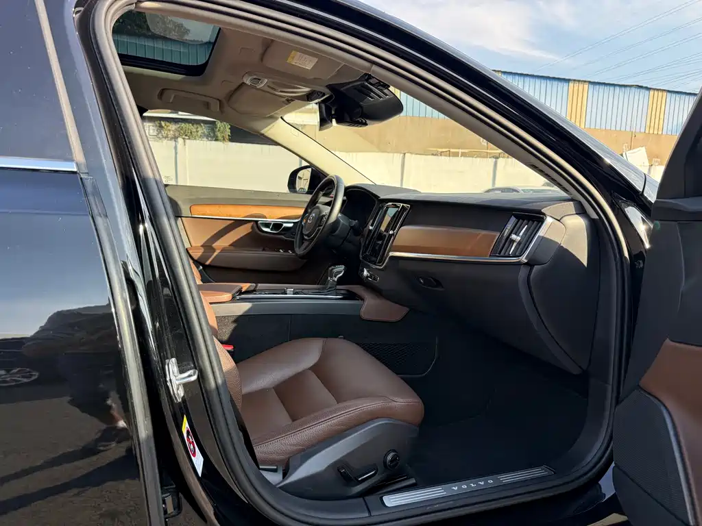 Volvo S90 2020 — фото 20