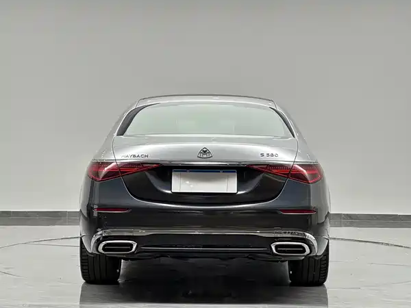 Mercedes-Benz Maybach S-Class 2025